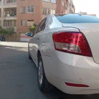 آریو اتومات مدل ۹۷ بیرنگ|خودرو سواری و وانت|تهران, بهاران|دیوار
