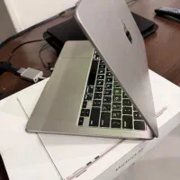 مک بوک m3 در حد آک  بدون نقطه