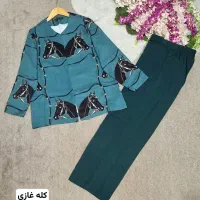 کت و شلوار طرح اسب و پروانه|لباس|کاشان, آیت الله سعیدی|دیوار