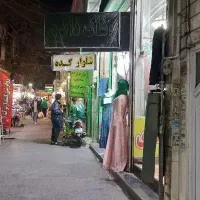 اجاره نصف مغازه تجاری درنوزده متری