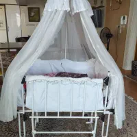 گهواره فلزی کاملا نو