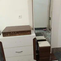 میز آرایش در حد نو