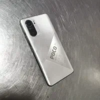 پوکو f3