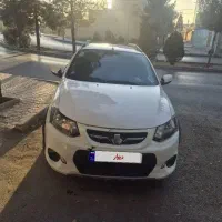 کوییک معمولی مدل 1401 با مانیتور و دوربین عقب|خودرو سواری و وانت|اصفهان, شهرک کاوه|دیوار