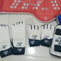 لوازم تکواندو|تجهیزات ورزشی|پاکدشت, پارچین|دیوار