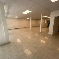 ۶۰۰ متر دربست در ۳ طبقه میرزای شیرازی|اجارهٔ دفتر کار، اتاق اداری، مطب|تهران, بهجت‌آباد|دیوار