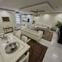 ۱۱۰متر ۳ خواب / جمال زاده شمالی/روبروی پارک لاله