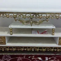 زیر تلویزیون  برنزه