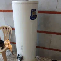 آبگرمکن زمینی کوچک درحدنو سالم