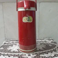 فلاسک قدیمی تقریبا مال ۴۷ سال پیش سالم