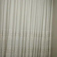 پرده سالم و تمیز