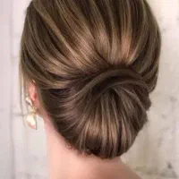 مدل زیبایی رایگان|خدمات آرایشگری و زیبایی|بروجن, |دیوار