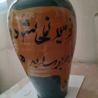 کوزه بزرگ سفالی خطاطی شده.شعر|صنایع دستی و سایر لوازم تزئینی|گرمسار, |دیوار