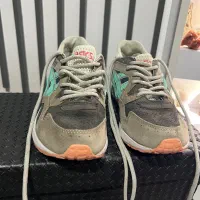 کتونی asicsااورجینال تاناکورا