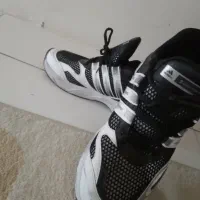 کتونی و کفش کار|کیف، کفش، کمربند|مشکیندشت, |دیوار