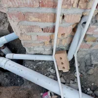 لوله کشی آب فاضلاب. سرویس اسپیلت
