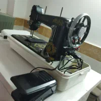 چرخ خیاطی پدال دار برقی سالم تمیز