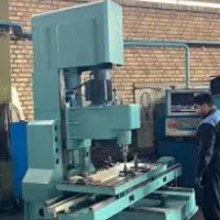 اپراتور مبتدی برای دستگاه فرز cnc