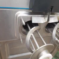 دستگاه بستنیی قیفی تکفاز صفر 2023|کافیشاپ و رستوران|ارومیه, |دیوار