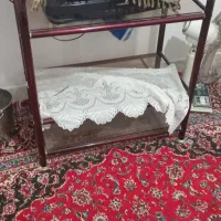 زیر تلوزیون فلزی حافظ کار قدیمی شیشه دار