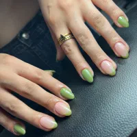 کاشت ناخن|خدمات آرایشگری و زیبایی|قدس, شهر‌قدس|دیوار