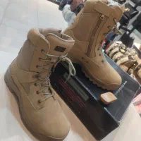 فروشنده 1 عدد کفش اصلی 5،11