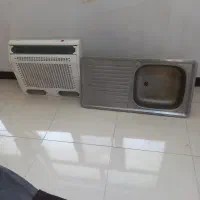 هود آشپزخانه و سینگ ظرفشویی
