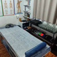 ماساژ و حرکات اصلاحی و بازتوانی ورزشی