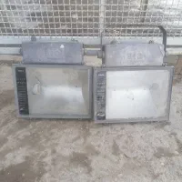 پروژکتور بزرگ