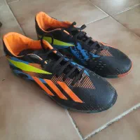 کفش فوتسال ( مناسب سالن)