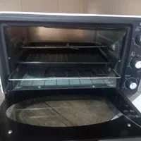 اون توستر برقی در حد نو