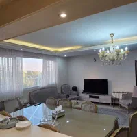 ۶۲ متر/دو خواب/زرکش/انباری سندی