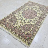 فرش دستباف سایز قالیچه گل ابریشم|فرش|تهران, ونک|دیوار