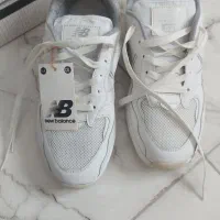 کتونی سفید نو سایز ۴۱ کوچک