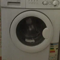 ماشین لباسشویی زانوسی