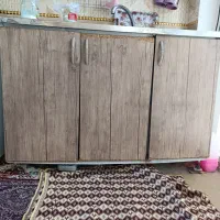 ابچکان|آب‌چکان و نظم‌دهنده ظروف|بیستون, |دیوار