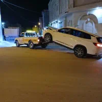 یدک کش یونس