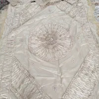 روتختی ساتن با دو رو بالشی و دو تا بالشم مبلی