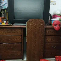 دراور  چوبی میز تحریر بهمراه دوتا پاتختی