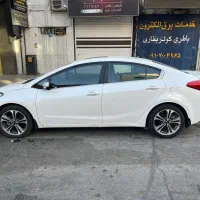 فروش کیا سراتو ۲۰۱۴