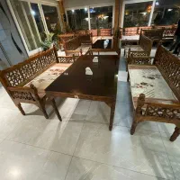 میز و نیمکت در رستوران|کافی‌شاپ و رستوران|هشتگرد, گلسار|دیوار