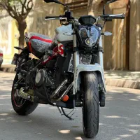 بنلی 300 مدل 1401در حد خشک