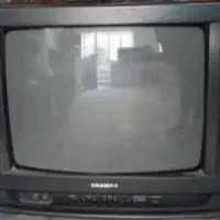 تلویزیون ۲۱ اینچ و دستگاه گیرنده دیجیتال