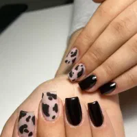 کاشت ناخن فقط 350