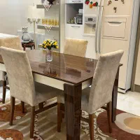 میز نهار خوری چهار نفره