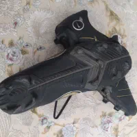 کتونی فوتبال چمن|کیف، کفش، کمربند|اراک, |دیوار