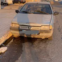 پژو 405 GLX بنزینی، مدل ۱۳۸۴