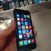 اپل iPhone SE (2020) با حافظهٔ ۶۴ گیگابایت|موبایل|رباط‌کریم, |دیوار