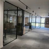 شیشه سکوریت و درب برقی