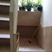 نظافت راه پله و پارکینگ صنوبر